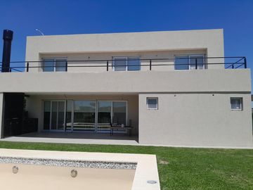 Casa en Riberas