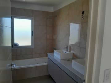 Casa en Riberas