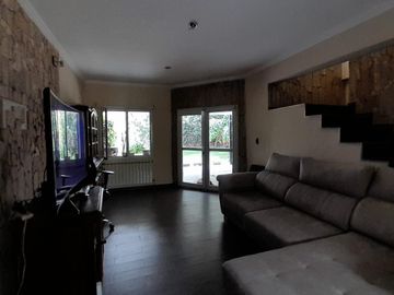 Casa en Centenario