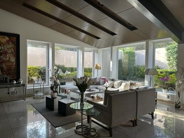 Casa lujosísima en bosques de la herradura