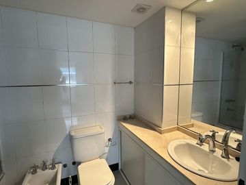 Departamento de tres dormitorios en  venta en Tigre Centro