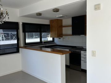 Departamento de tres dormitorios en  venta en Tigre Centro