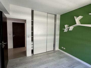 Departamento de tres dormitorios en  venta en Tigre Centro