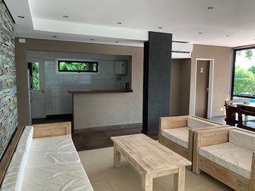 Departamento de tres dormitorios en  venta en Tigre Centro
