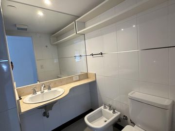 Departamento de tres dormitorios en  venta en Tigre Centro