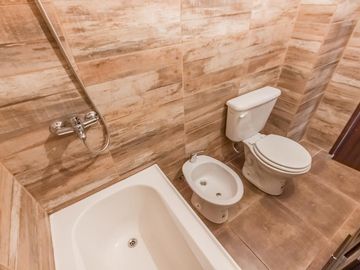 Departamento a estrenar en venta en Villa Luro, un ambiente, balcon al frente, cochera, piscina