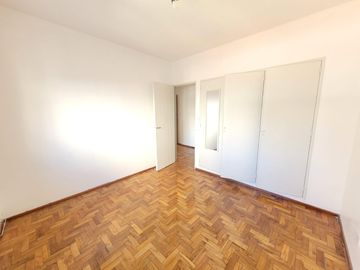 Alquiler,  Departamento, 3 ambientes, Balcon, Belgrano.