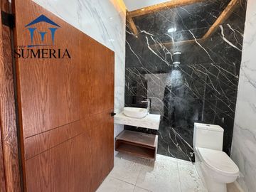 PREVENTA DE PRECIOSA  Y MODERNA CASA EN DOMINION