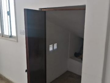 Departamento en alquiler en Bernal Centro