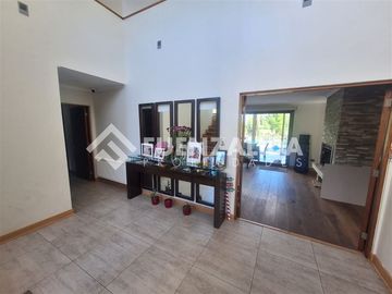 Casa en Venta en Oliveto Lonquen Sur