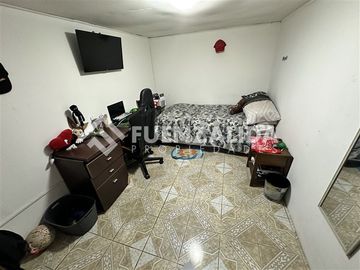 Casa en Venta en Monumento con Av. Chile