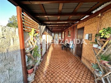 Casa en Venta en Monumento con Av. Chile
