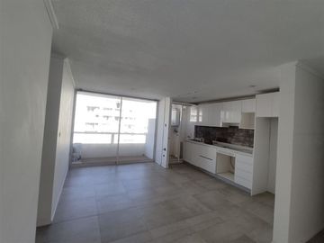 Departamento en Venta en En Venta Departamento en 4ºPiso con Estacionamiento. Condominio Parque Libertad