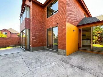 Casa en Venta en AVENIDA LAS PERDICESLAS PIRCAS