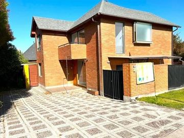 Casa en Venta en AVENIDA LAS PERDICESLAS PIRCAS