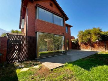 Casa en Venta en AVENIDA LAS PERDICESLAS PIRCAS