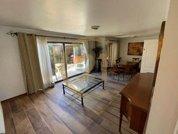 CASA EN VENTA  CONDOMINIO, AVDA ANDRÉS BELLO