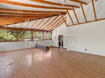 Casa en Venta en Álvaro Casanova