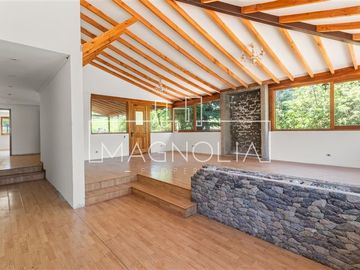 Casa en Venta en Álvaro Casanova