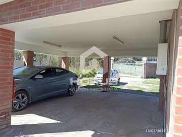 Casa en Venta en ¡OPORTUNIDAD! Cond. Cerro Grande.