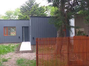 Casa en  venta en villa Parque Sicardi La PLata