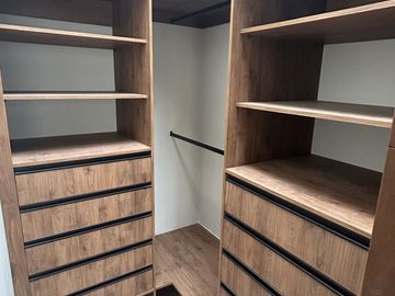 Venta Casa en Cantiles, Bosque Esmeralda