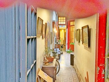 Vendo propiedad con aptitud habitacional, comercial y semi-