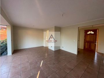 VENTA DE CASA EN JARDIN DEL LAGO