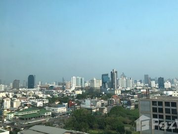 4 Bedroom Condo for sale at Supalai Prima Riva