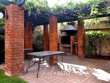 Departamento en Venta en MONTEALEGRE / METRO COLON