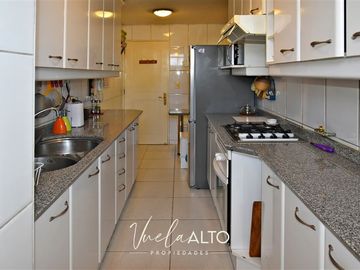 Departamento en Venta en MONTEALEGRE / METRO COLON