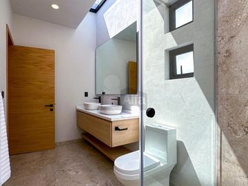 Casa en venta en Metepec de 3 habitaciones a un costado del Parque Bicentenario