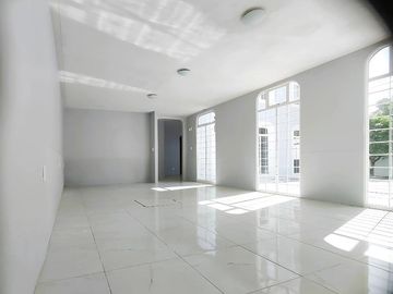 CASA EN VENTA EN RESIDENCIAL COLON, TOLUCA ESTADO DE MÉXICO