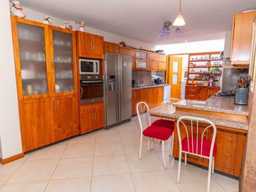 DE VENTA ESTA PRECIOSA CASA