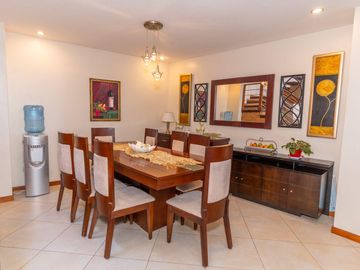 DE VENTA ESTA PRECIOSA CASA