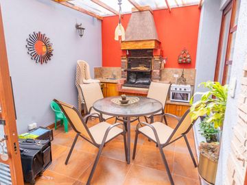DE VENTA ESTA PRECIOSA CASA