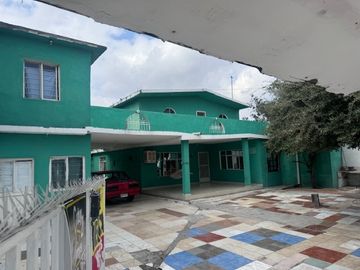 CASA EN VENTA EN COL. LAS MALVINAS EN ESCOBEDO