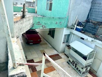 CASA EN VENTA EN COL. LAS MALVINAS EN ESCOBEDO
