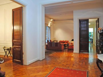 Venta increible PB con jardín - en Parera y Guido