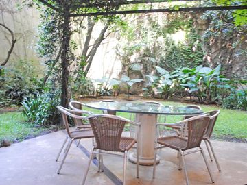 Venta increible PB con jardín - en Parera y Guido