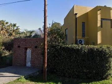 Casa quinta en venta - 5 Dormitorios 4 Baños - Cocheras - 1.600Mts2 - Ezeiza