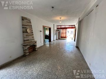 Casa en Villa Luzuriaga