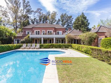 Casa en Venta en San Diego Country Club, Moreno