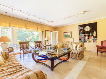Casa en Venta en San Diego Country Club, Moreno