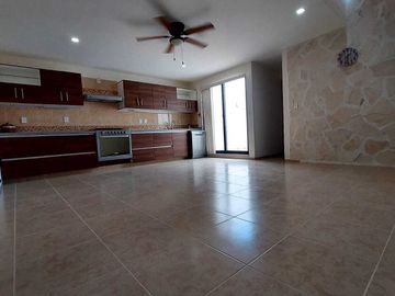 CASA EN VENTA PEDREGAL DE SCHOENSTATT DE UNA PLANTA