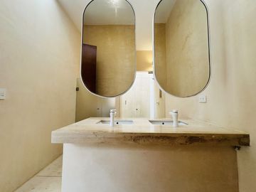 Casa remodelada en el centro de Mérida en el barrio de Mejorada