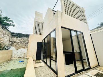 Casa remodelada en el centro de Mérida en el barrio de Mejorada