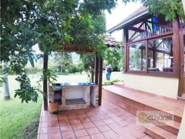 casa campatre en setor el yarumo