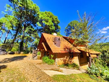 Cabaña en Mazamitla La Cofradía con vista al bosque ideal para inversión