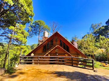 Cabaña en Mazamitla La Cofradía con vista al bosque ideal para inversión